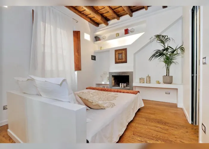 Daire Labanca's Luxury Pantheon 2 *