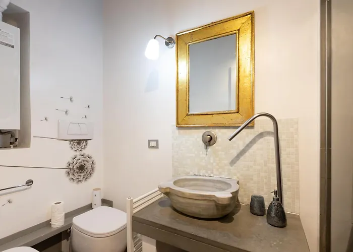 Daire Labanca's Luxury Pantheon 2 *